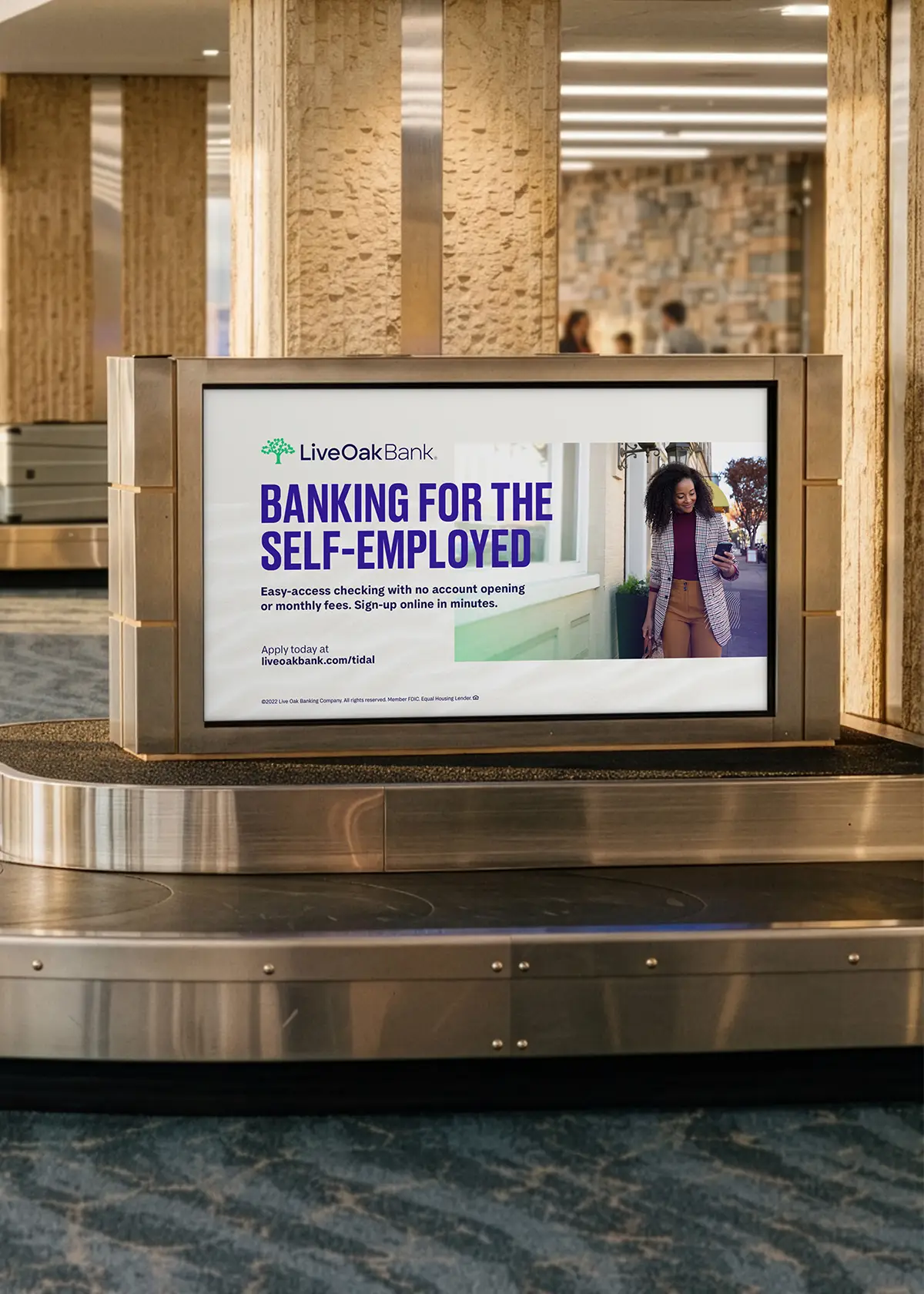 live-oak-bank-tidal-small-business-checking-campaign-tampa-international-airport-baggage-claim-out-of-home-digital-ad